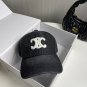 The 2025 CELINE SpringSummer denim baseball cap is super easy to match (3)