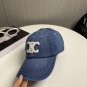The 2025 CELINE SpringSummer denim baseball cap is super easy to match (4)