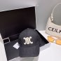 The 2025 CELINE SpringSummer denim baseball cap is super easy to match (13)
