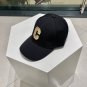 The 2025 CELINE SpringSummer denim baseball cap is super easy to match (19)