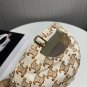 The 2025 CELINE SpringSummer denim baseball cap is super easy to match (26)