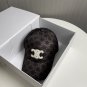 The 2025 CELINE SpringSummer denim baseball cap is super easy to match (27)