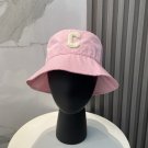 The CELINE fisherman's hat is made of pure cotton and can be worn all year round (15)