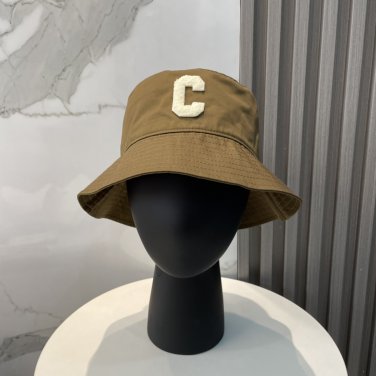 The CELINE fisherman's hat is made of pure cotton and can be worn all year round (16)