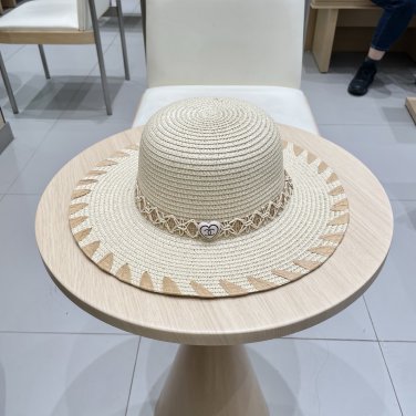 Chanel's new summer 2025 hats are versatile and casual for women (63)