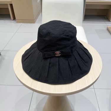 Chanel's new summer 2025 hats are versatile and casual for women (129)