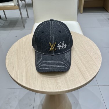 LV New Baseball Cap (80)