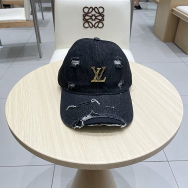 LV New Baseball Cap (101)