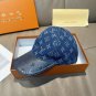 LV's new baseball cap is a great match! (2)