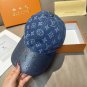 LV's new baseball cap is a great match! (2)