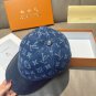 LV's new baseball cap is a great match! (2)