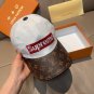 LV's new baseball cap is a great match! (15)