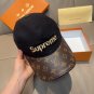 LV's new baseball cap is a great match! (16)