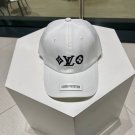 LV's new baseball cap is a great match! (23)