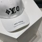 LV's new baseball cap is a great match! (23)