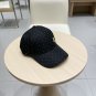 LV's new baseball cap is a great match! (25)