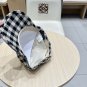 LV's new baseball cap is a great match! (35)