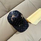LV's new baseball cap is a great match! (57)
