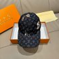 LV's new baseball cap is a great match! (57)