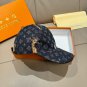 LV's new baseball cap is a great match! (57)