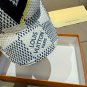 LV's new baseball cap is a great match! (61)