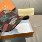 LV's new baseball cap is a great match! (63)
