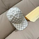 LV's new baseball cap is a great match! (71)