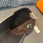 LV's new baseball cap is a great match! (79)