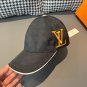 LV's new baseball cap is a great match! (80)