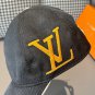 LV's new baseball cap is a great match! (80)