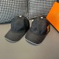 LV's new baseball cap is a great match! (80)