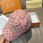 LV's new baseball cap is a great match! (105)