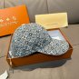 LV's new baseball cap is a great match! (108)