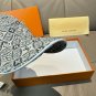 LV's new baseball cap is a great match! (108)