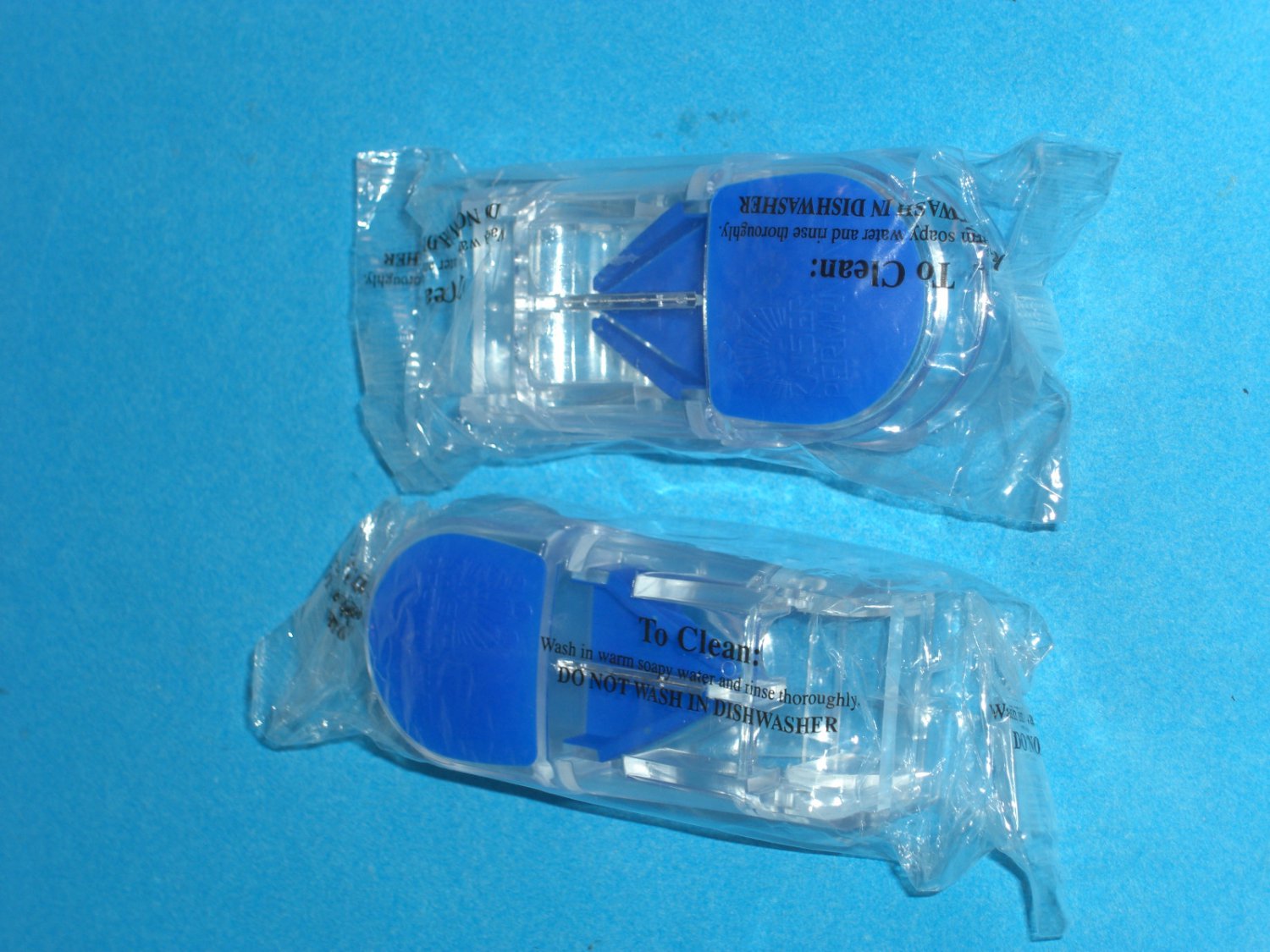 2 Pack NEW Pill Splitter Comfortable & Secure Pill Cutter with Grip