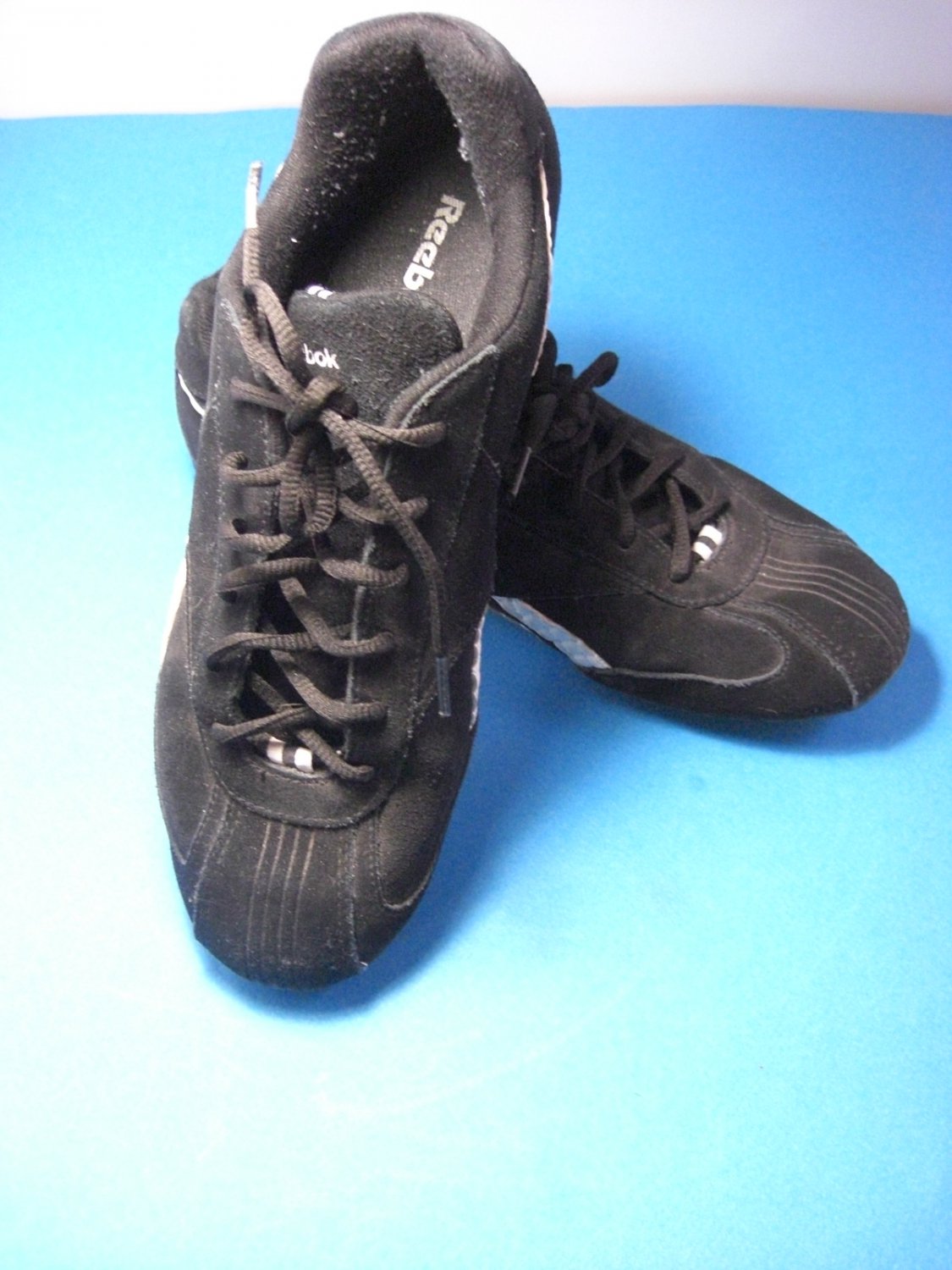 Womens Reebok RBX Black Suede Leather Lace Up Tennis Shoes Size 8 1/2