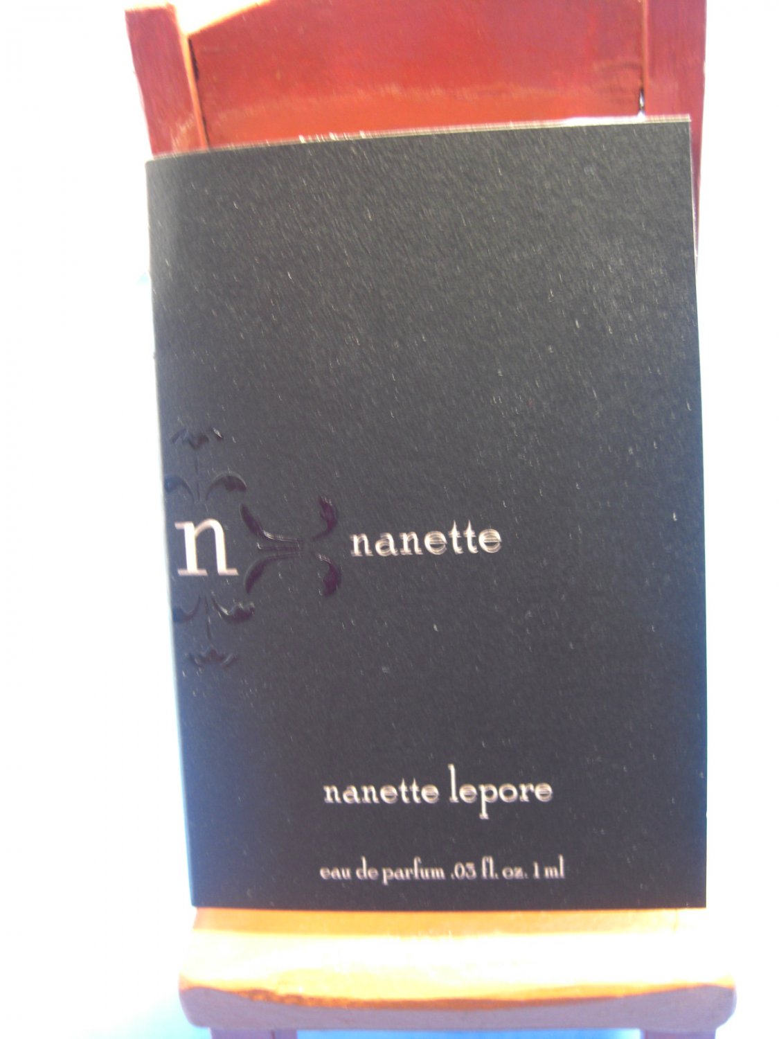 Nanette Lepore NANETTE Eau de Parfum 0.03fl.oz/1ml SAMPLE New & CARDED