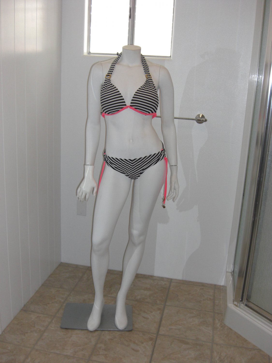 Juicy Couture Black/White Striped Bikini Sz. Top/MM Bottom S