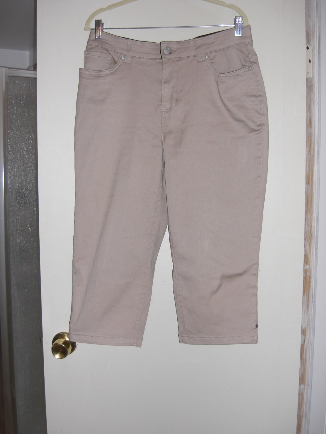 Catherines Sateen Stretch Womens 16W Capri Beige Cotton Blend Zip Elastic Waist