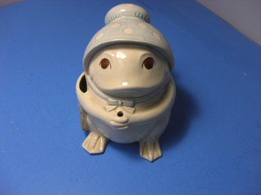Fitz & Floyd Frog in Bonnet String & Scissors Holder from 1978