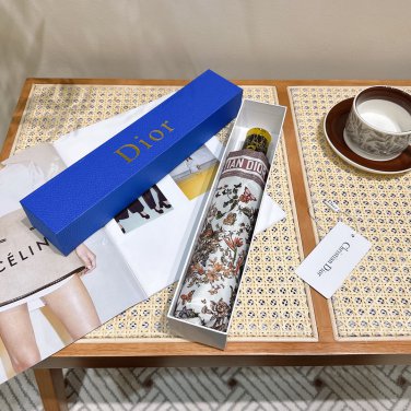 2025 Dior Sunscreen Umbrella (25)