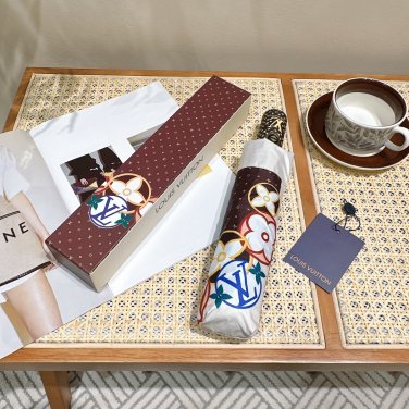 2025 Louis Vuitton Sun Protection Umbrella (45)