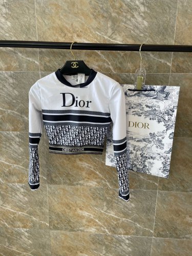 Dior new high stretch fitness short yoga suit sports set~long sleeves Slim fit, lifted buttocks