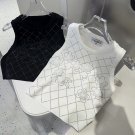hundred and fiveChanel vest, super explosive when worn alone with a jacketOne size fits all