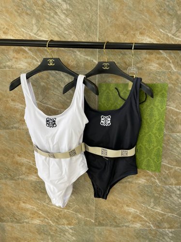 Lowe's new swimsuit is suitable for swimsuits in various scenarios &acirc;�� Beach swimming pools, ho