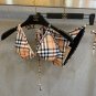70 Burberry's new bikini is a swimsuit suitable for various scenes &acirc;�� Beach swimming pools, hot sp