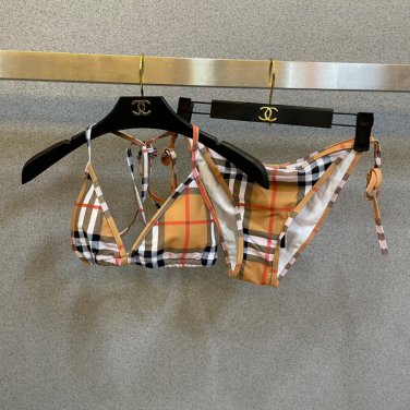 Burberry's new bikini is a swimsuit suitable for various scenes &acirc;�� Beach swimming pools, hot sp_767