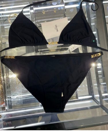Celine's new swimsuit is a must-have for fashionable trendsetters! The actual product looks_444