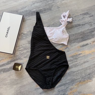 Chanel swimsuits, the actual product is really beautiful! Can't capture its beauty, wh_644