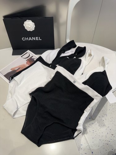 Chanel swimsuits, the actual product is really beautiful! Can't capture its beauty, wh_691